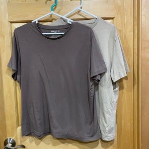 BOGO Forever 21 bundle of 2 kaki and brown T-Shirt L XL